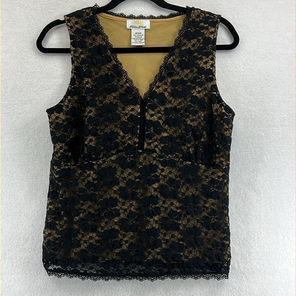 Kathleen Kirkwood Women’s Med Stretch Lace Top Black with Tan Lining Feminine